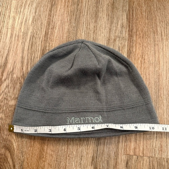 Marmot Beanie Toque Adult One Size Grey Knit Lined Ski Snowboard Winter Snow - Picture 5 of 7